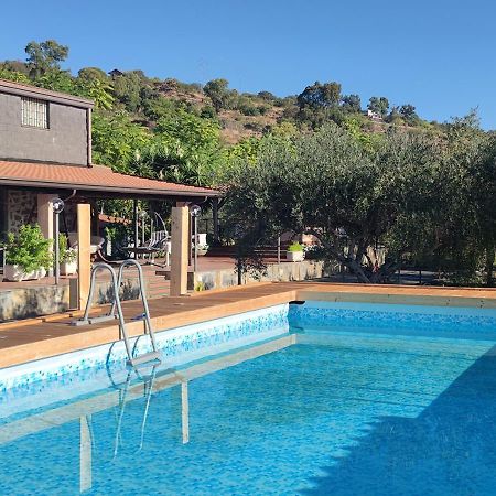 Peri Peri Etna Guest House Montargano Dış mekan fotoğraf