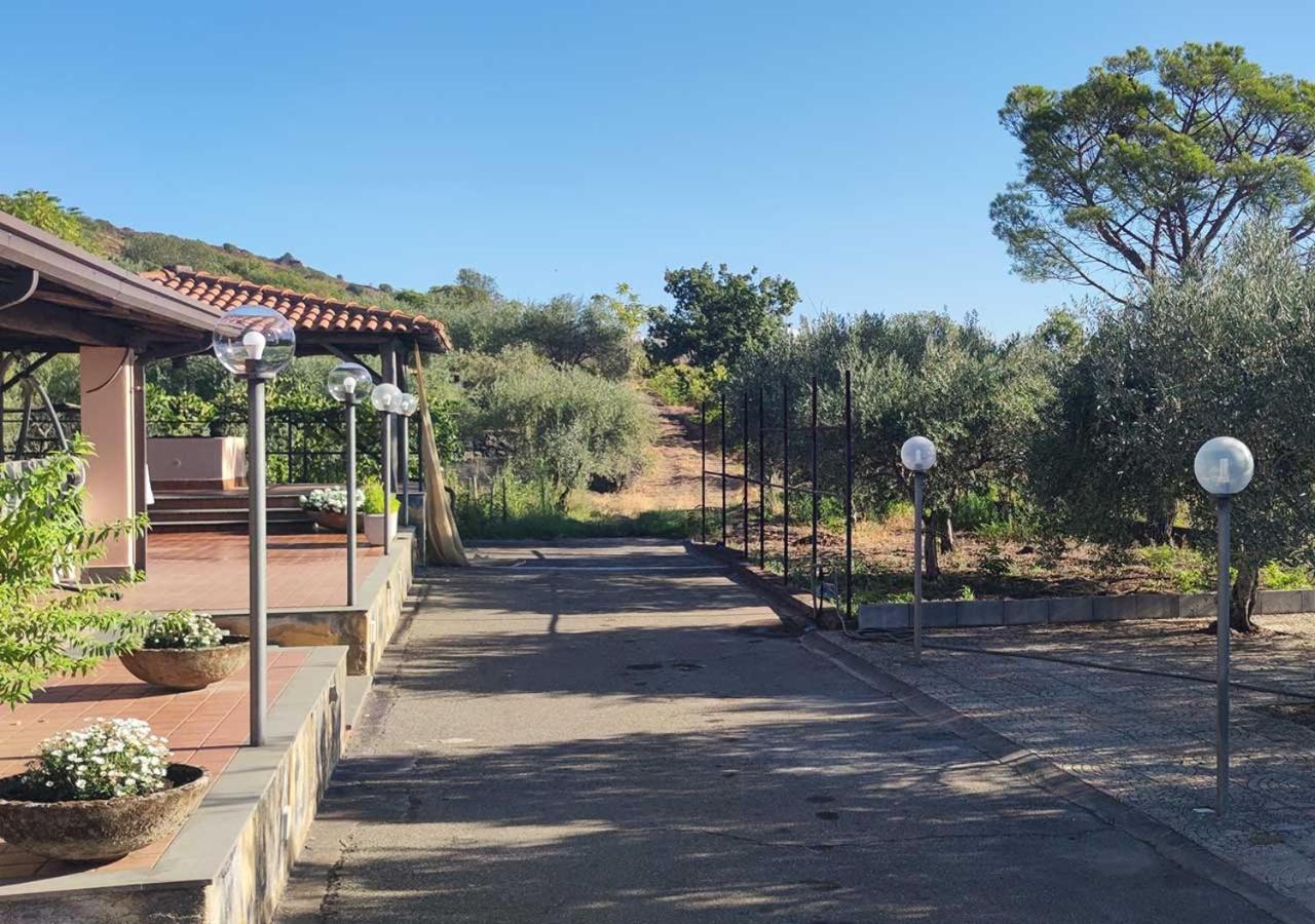 Peri Peri Etna Guest House Montargano Dış mekan fotoğraf