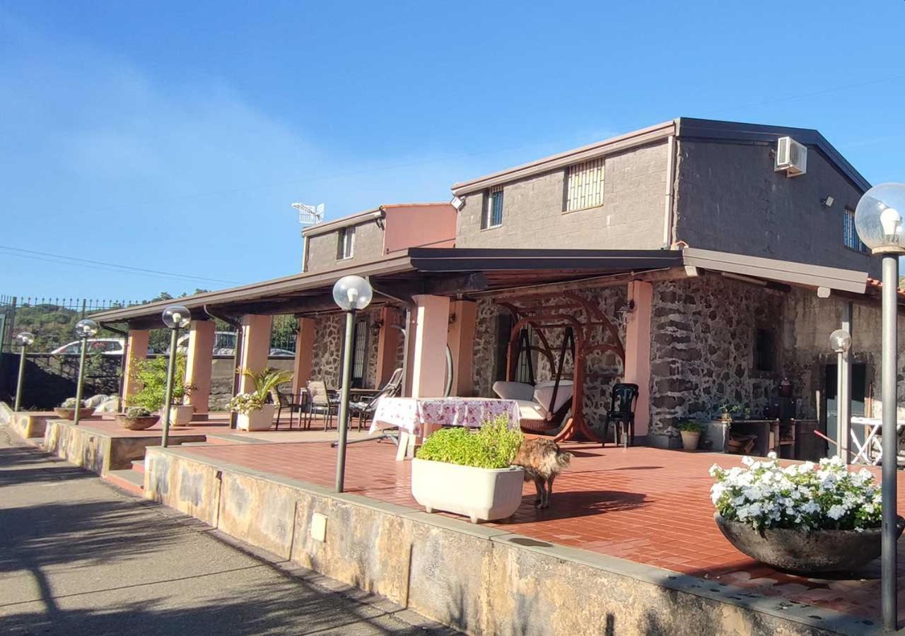 Peri Peri Etna Guest House Montargano Dış mekan fotoğraf