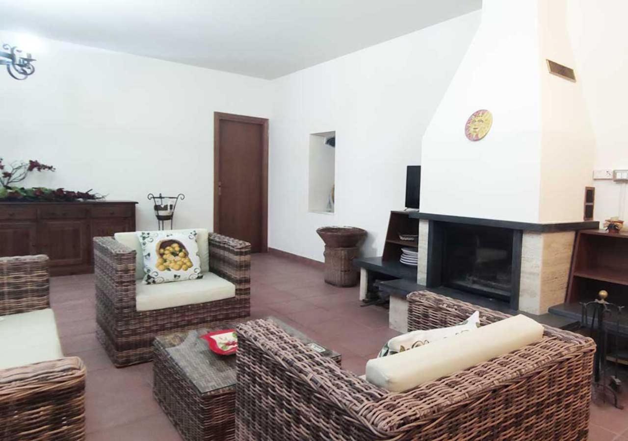Peri Peri Etna Guest House Montargano Dış mekan fotoğraf
